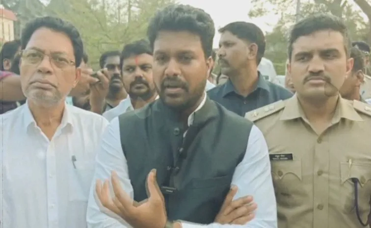 మరో వారం పాటు కోనసీమ బ్లో అవుట్‌: కలెక్టర్‌