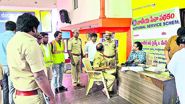 రహదారి భద్రతపై డ్రైవర్లకు అవగాహన 