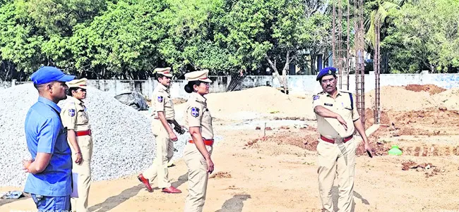 నాణ్యతగా, వేగంగా ఔట్‌పోస్టు నిర్మాణం 