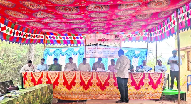 ఉపాధి పనుల్లో అవకతవకలు