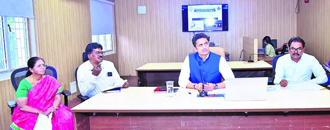 పాల ఉత్పత్తి పెంచడమే లక్ష్యం 