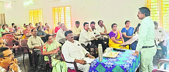 రాష్ట్రంలో పల్నాడు ముందుండాలి 