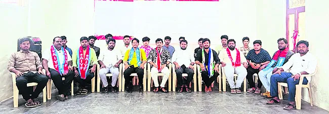 తప్పుడు కేసులు ఎత్తేయకపోతే  ఆందోళనలు ఉధృతం 
