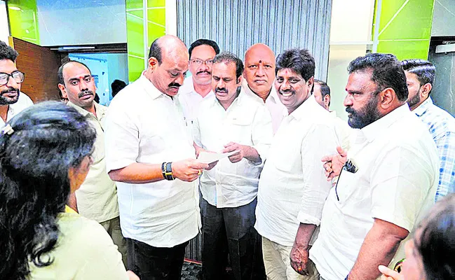 కోల్డ్‌ స్టోరేజీ యాజమాన్యాల సమస్యలు పరిష్కరించాలి 