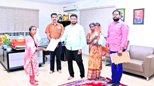 నిబంధనల ప్రకారమే దత్తత