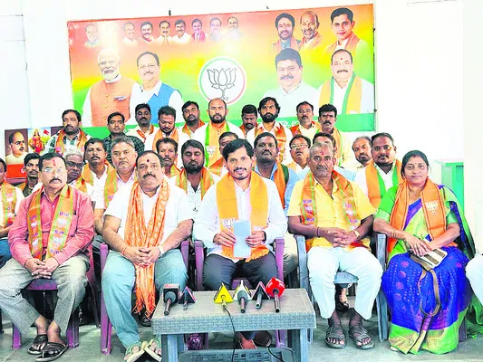 ‘‘ఉపాధి’లో కమీషన్లు రావనే కాంగ్రెస్‌ వ్యతిరేకం’