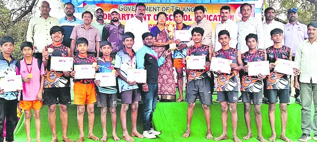 అట్టహాసంగా పీఎంశ్రీ క్రీడా పోటీలు