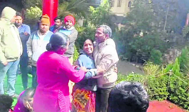 ‘మీ వెంటే దీక్ష చేస్తాం’