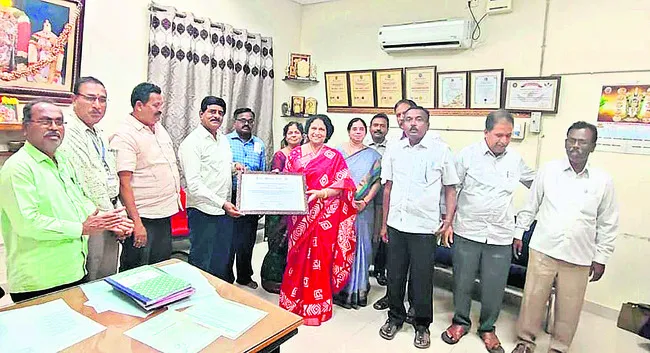 ఎస్వీ ఆర్ట్స్‌ కళాశాలకు ఇన్నోవేషన్‌ సెంటర్‌ మంజూరు