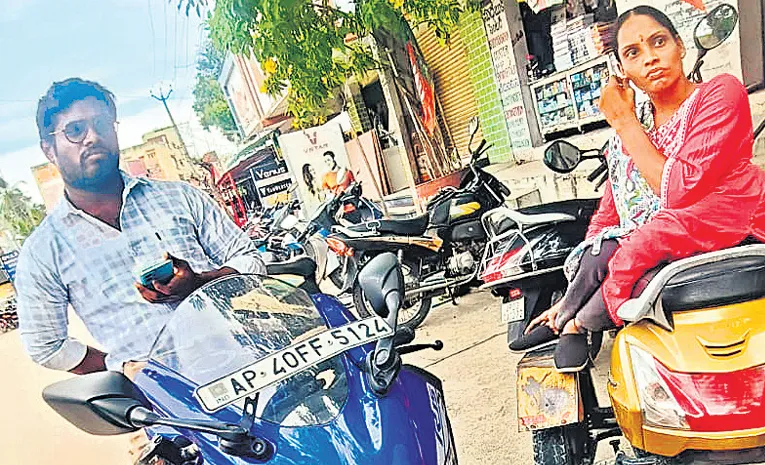 క్రికెటర్‌.. నాకంటే 12 ఏళ్లు పెద్దది కావడంతో.. 