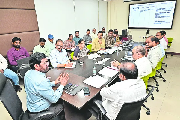  2027 డిసెంబర్‌ నాటికి గోదావరి పనులు పూర్తి 