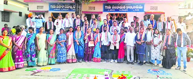 అవంచను సందర్శించిన యూపీ బృందం 