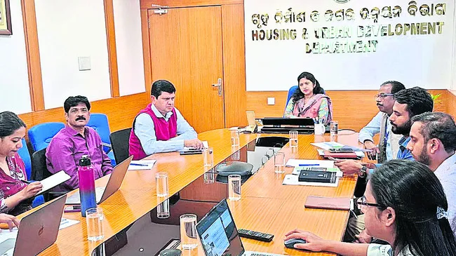 రాజధానికి నీటి లోటు 