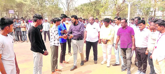 క్రీడాకారులను ప్రోత్సహించేందుకే సీఎం కప్‌