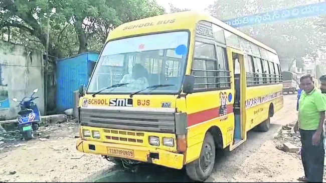 బోర్లంలో ఒకరి ఆత్మహత్య 
