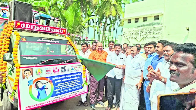 చట్టాలు అమలు చేయాలి