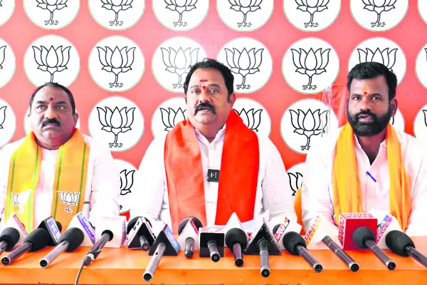 బల్దియా బాగు బీజేపీతోనే సాధ్యం