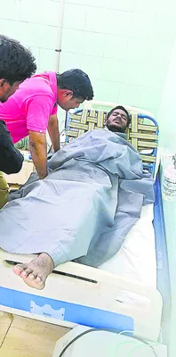 విద్యార్థి ఆత్మహత్యాయత్నం 