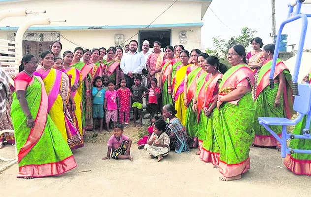 విద్యార్థుల సమగ్రాభివృద్ధికి కృషి చేయాలి