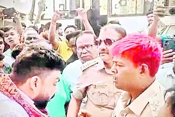 పోలీసులు మర్యాదపూర్వకంగా ఉండాలి: ఐజీ