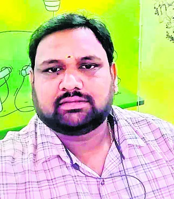 రోడ్డు ప్రమాదంలో వ్యక్తి మృతి 