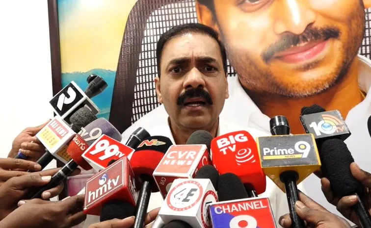 ‘ మీ దుష్ప్రచారాలను తిప్పికొడితే దాడులు చేస్తారా?’