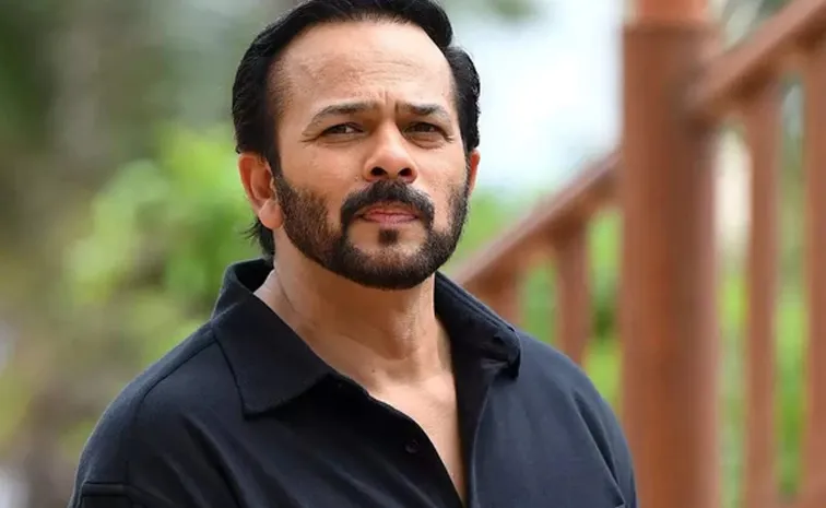 ముంబయిలో కలకలం.. స్టార్ డైరెక్టర్‌ ఇంటిపై కాల్పులు.!