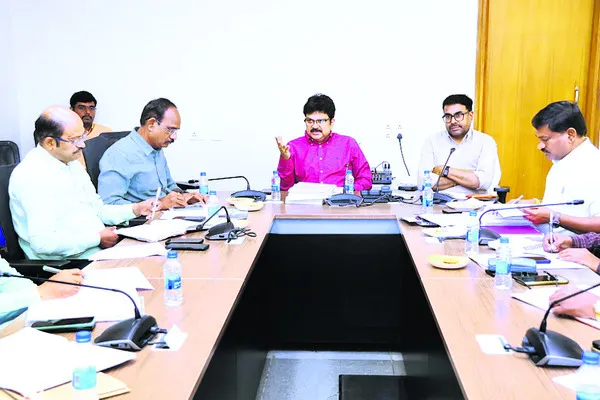 పారదర్శకంగా పోలింగ్‌ ప్రక్రియ