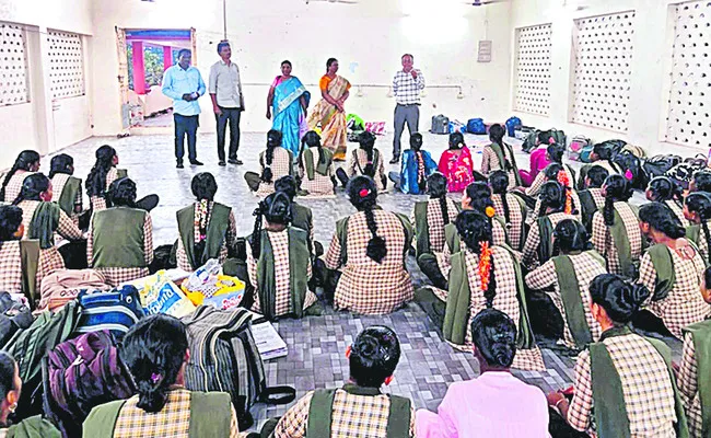 ‘పది’లో నూరుశాతం ఉత్తీర్ణతే లక్ష్యం 