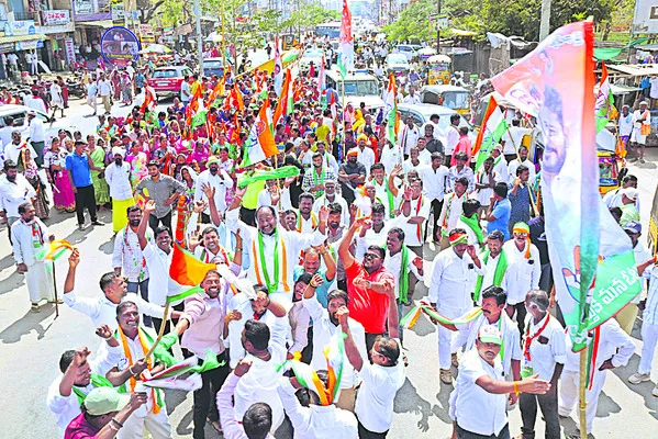 హోరాహోరీ పోరు.. ఎవరిదో జోరు 