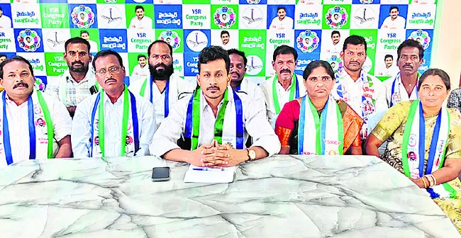 శ్రీవారితో ఆటలా?