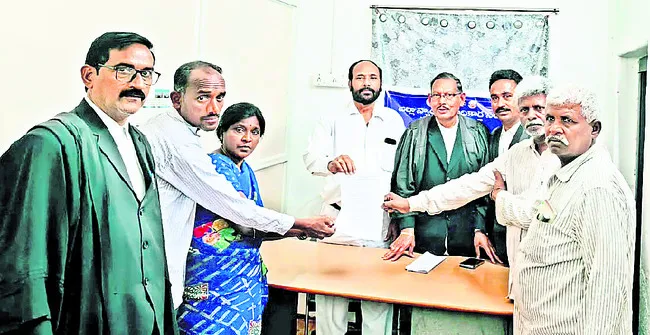 మధ్యవర్తిత్వంతో ఆస్తి వివాదం పరిష్కారం