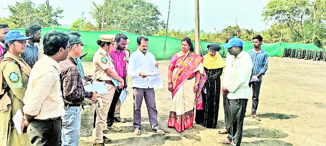 నిబంధనలకు నీళ్లు 