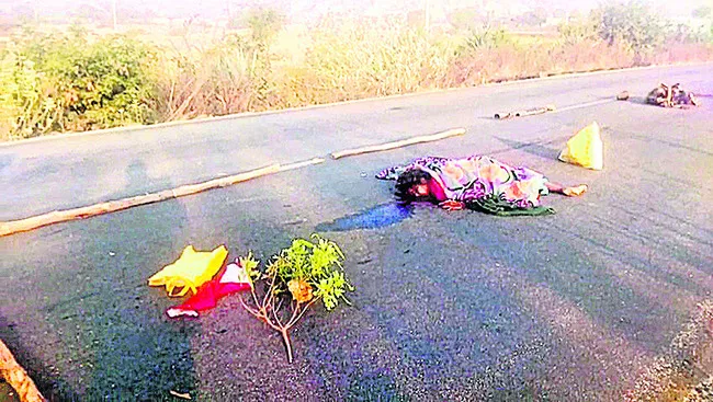 గుర్తు తెలియని మహిళ మృతి 