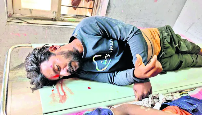 యువకుడు అనుమానాస్పద మృతి