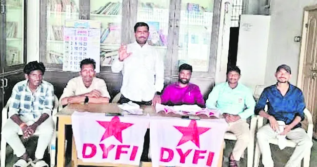 జాబ్‌ క్యాలండర్‌ ప్రకటించాలి 