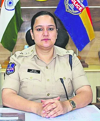 బాలికపై లైంగిక దాడి నిందితుడికి ఇరవై ఏళ్ల కారాగారం 