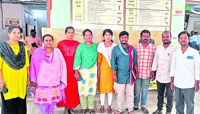 హామీల అమలుకు డిమాండ్‌ 