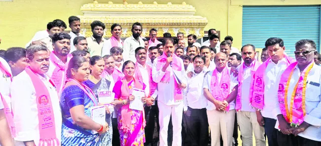 దండుపాళ్యం బ్యాచ్‌ను సాగనంపండి 