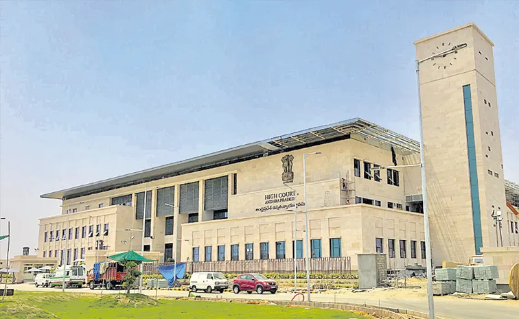 ఒకే ఘటనపై ఎన్ని కేసులు పెడతారు