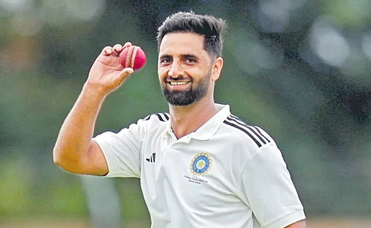 Auqib Nabi 12 Wickets Jammu Kashmir Beat MP Enter Ranji Semis