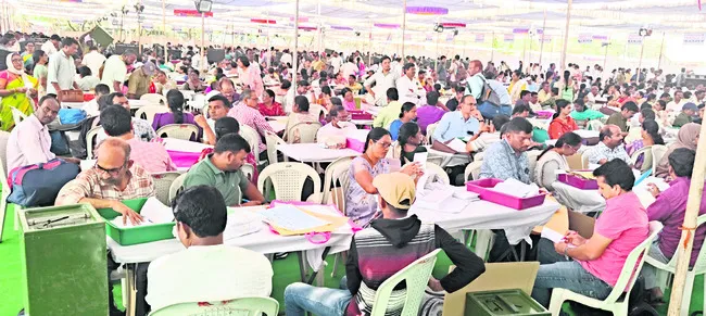 60 డివిజన్లు.. 277 పోలింగ్‌ కేంద్రాలు 