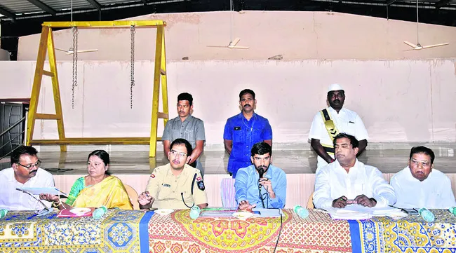 సేవాలాల్‌ ఉత్సవాలకు   పకడ్బందీ ఏర్పాట్లు 