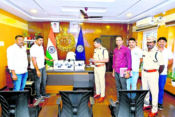 ఇకపై డ్రోన్‌ పెట్రోలింగ్‌ 