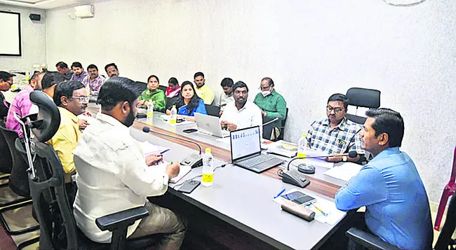 రీసర్వే 2.0లో అవకతవకలు జరిగితే చర్యలు 