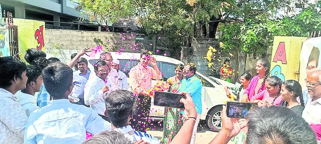 గుర్తుకొస్తున్నాయి..!