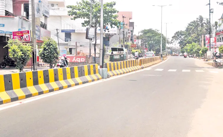 ఇక రోడ్లూ.. ప్రైవేటుకే!