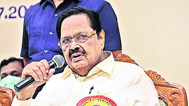 ● ఆస్పత్రిలో చికిత్స ● సీఎం పరామర్శ 