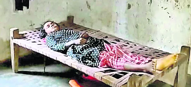 అనుమానాస్పద స్థితిలో యువతి మృతి 