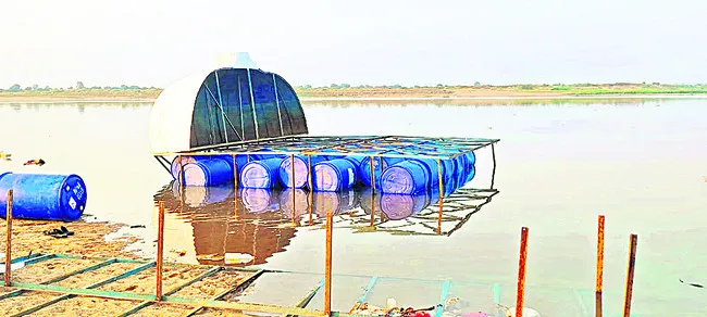 కాళేశ్వరంలో తెప్పోత్సవానికి ఏర్పాట్లు